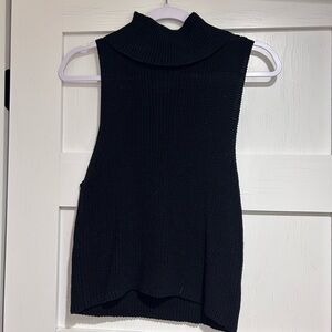 Black Lelis tutle neck sweater